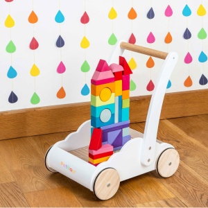 Le Toy Van Rainbow Cloud Walker