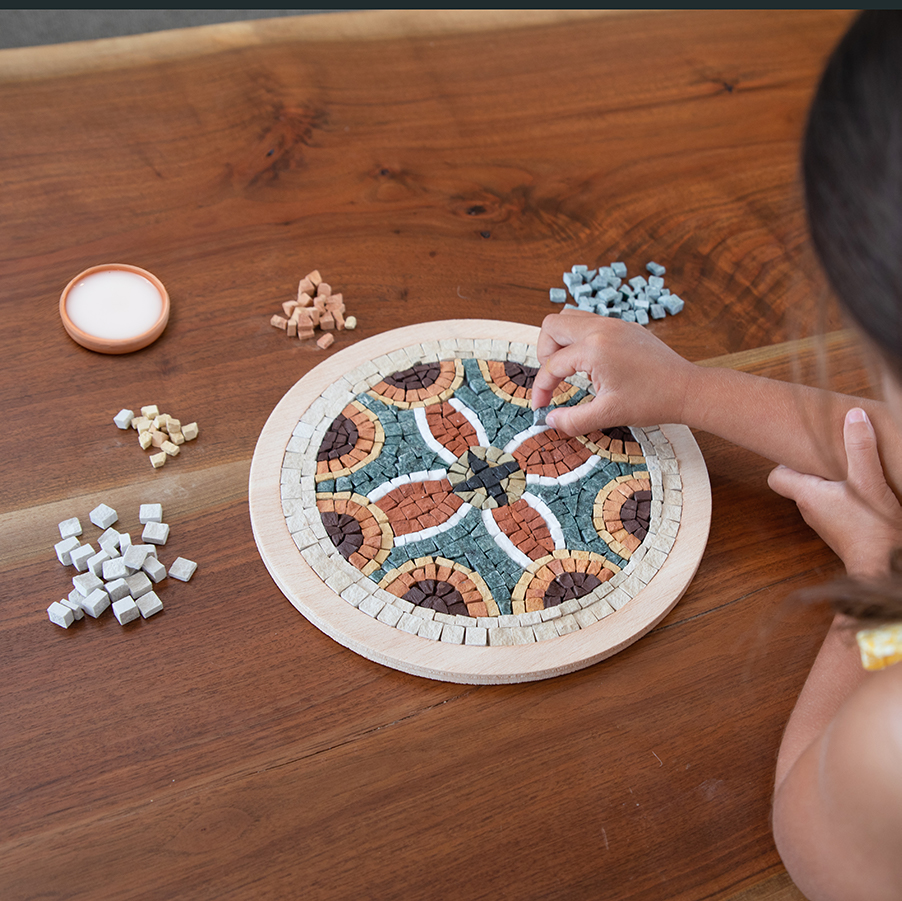 Make A Real Mosaic - Mandala Medallion