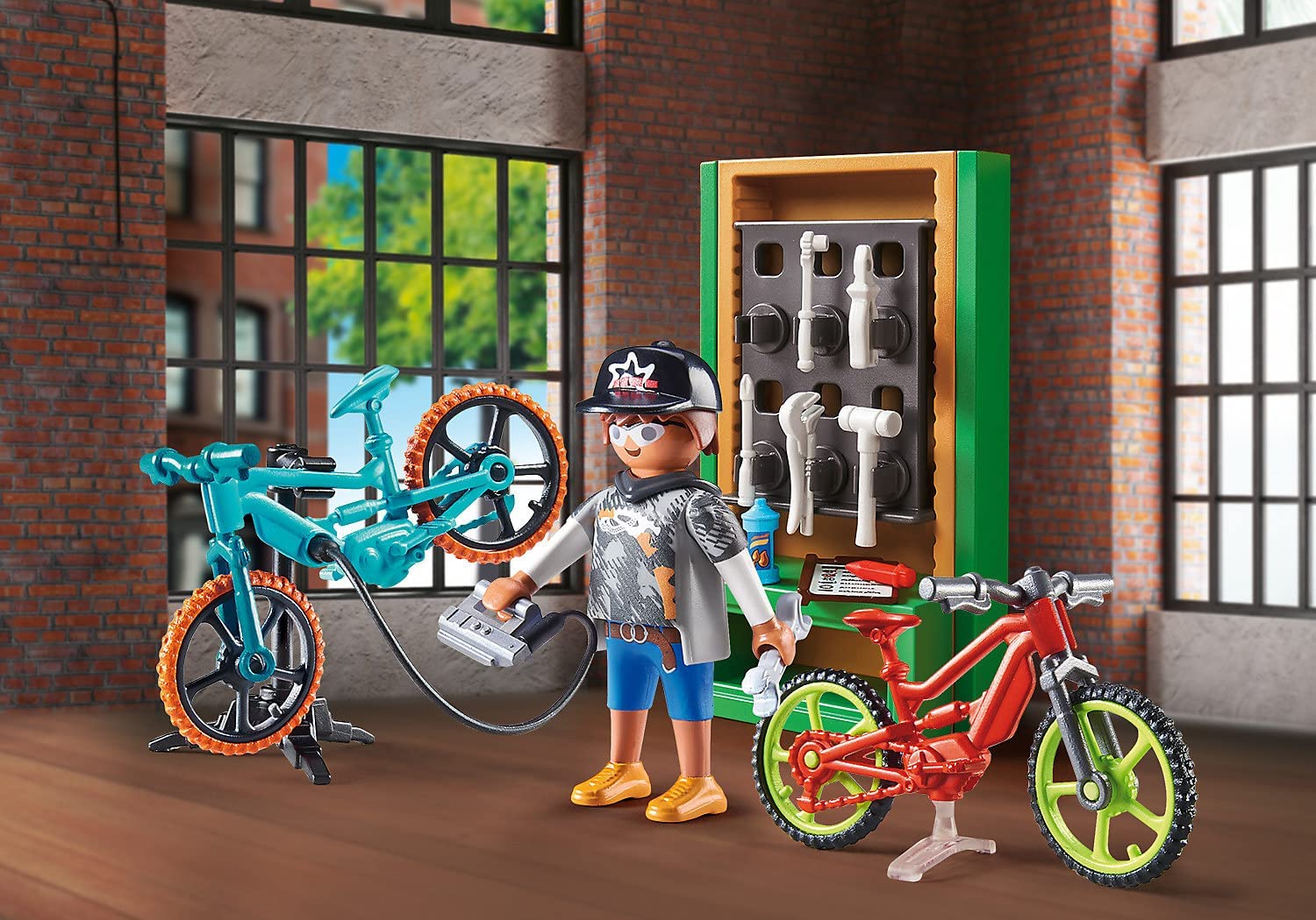 PLAYMOBIL 70674 Gift Set-Bike Workshop